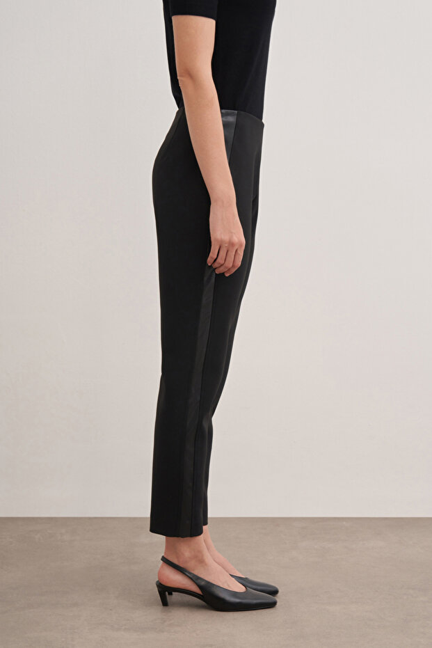 Deri Parçalı Pantolon - 4