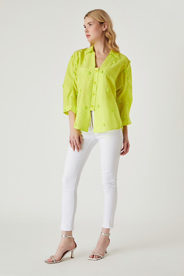 Ponpon jakarlı gömlek - 2