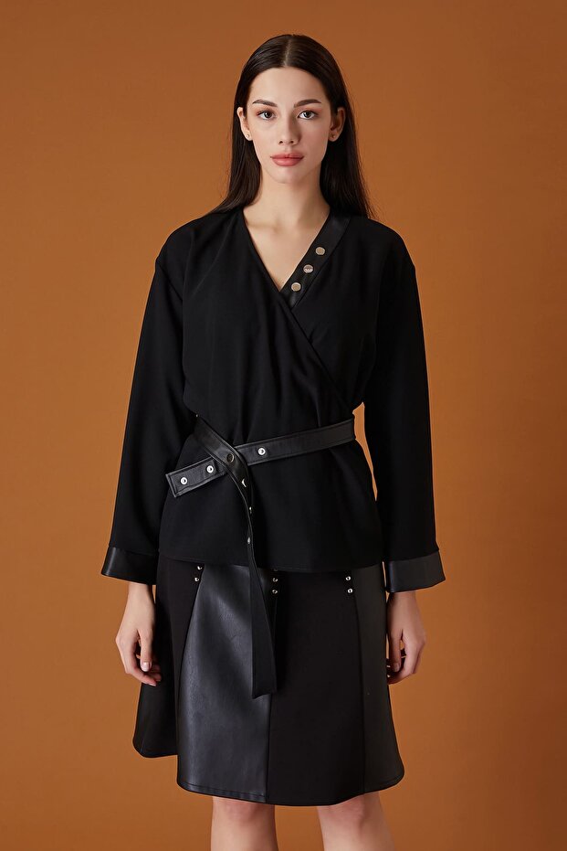 Kruvaze Yakalı Krep Bluz - 3