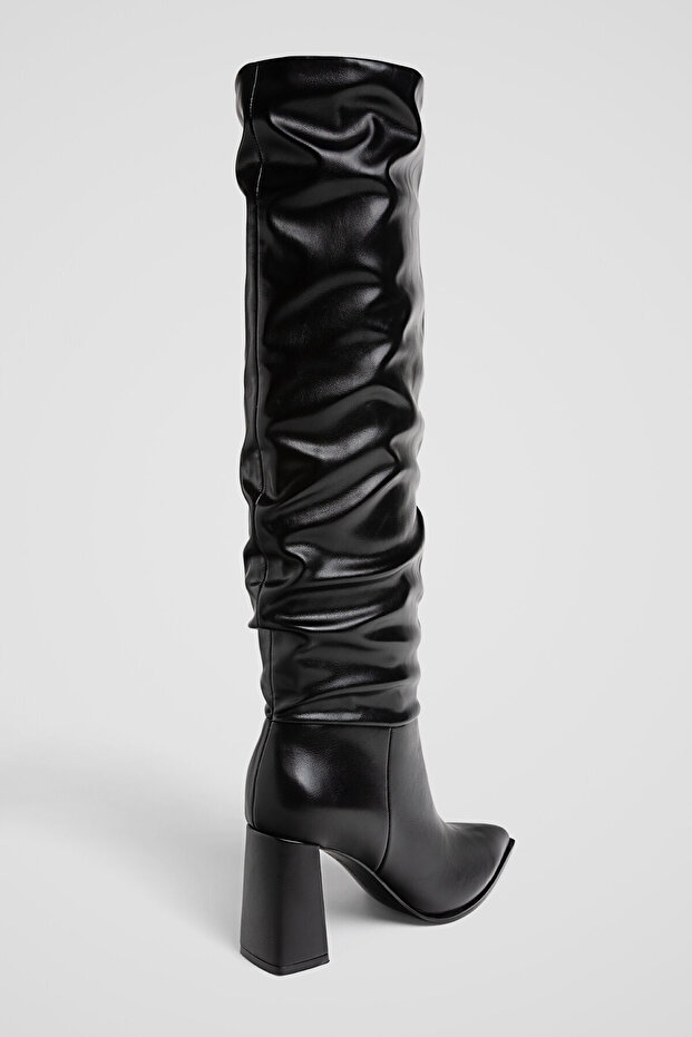 Heeled Slouchy Boots - 5