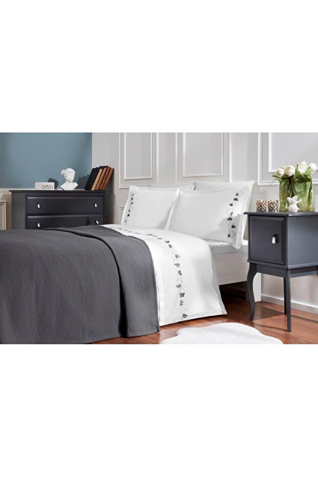 طقم غطاء لحاف بغطاء سرير من أماندا أنثراسايت - 1