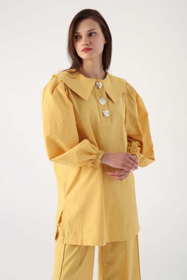 Yellow-Gold Buttoned Large Collar Trousers Suit