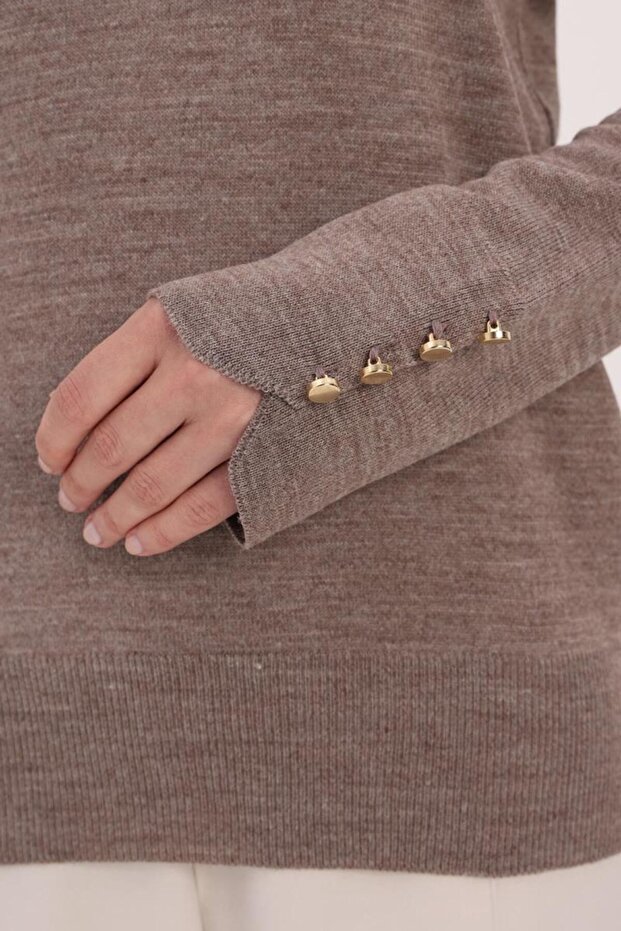 سترة بأكمام المنك وأزرار - 5