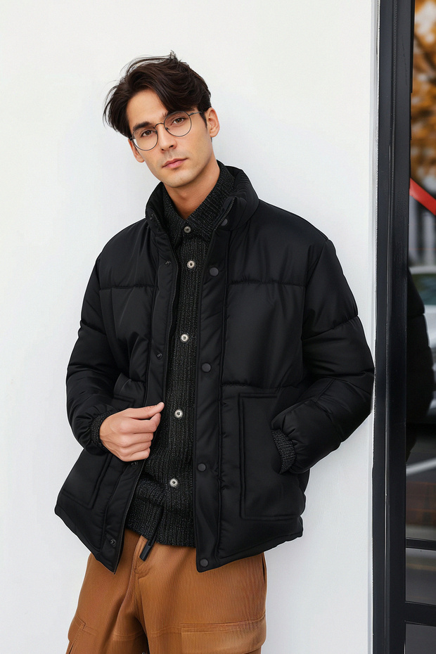 Black Regular Fit Wind and Water Resistant Winter Puffer Coat Tmnaw22Mo0131