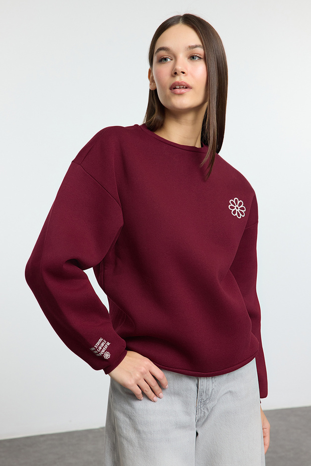 Bordo Nakışlı Regular/Normal Kalıp Kalın İçi Polarlı Örme Sweatshirt TWOAW25SW00176 - 1