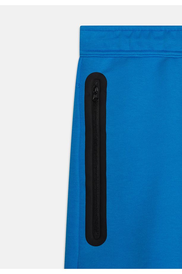 KZOİSE Nike NSW Tech Fleece Short Çocuk Şort - 3