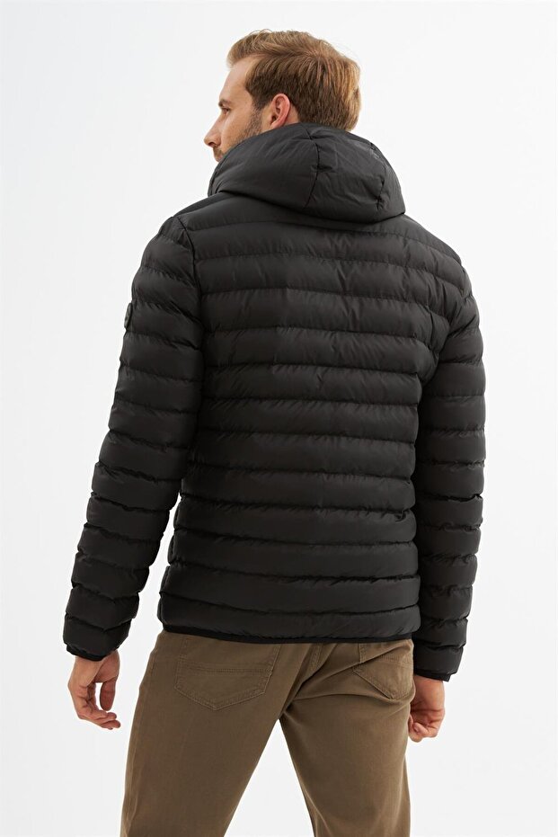 Erkek Çıkarılabilir Kapüşonlu Basic Şişme Mont Siyah - 7