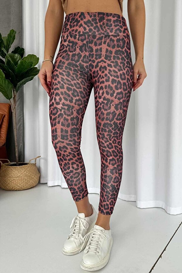 Leopard print women's tights with inner padding - burgundy