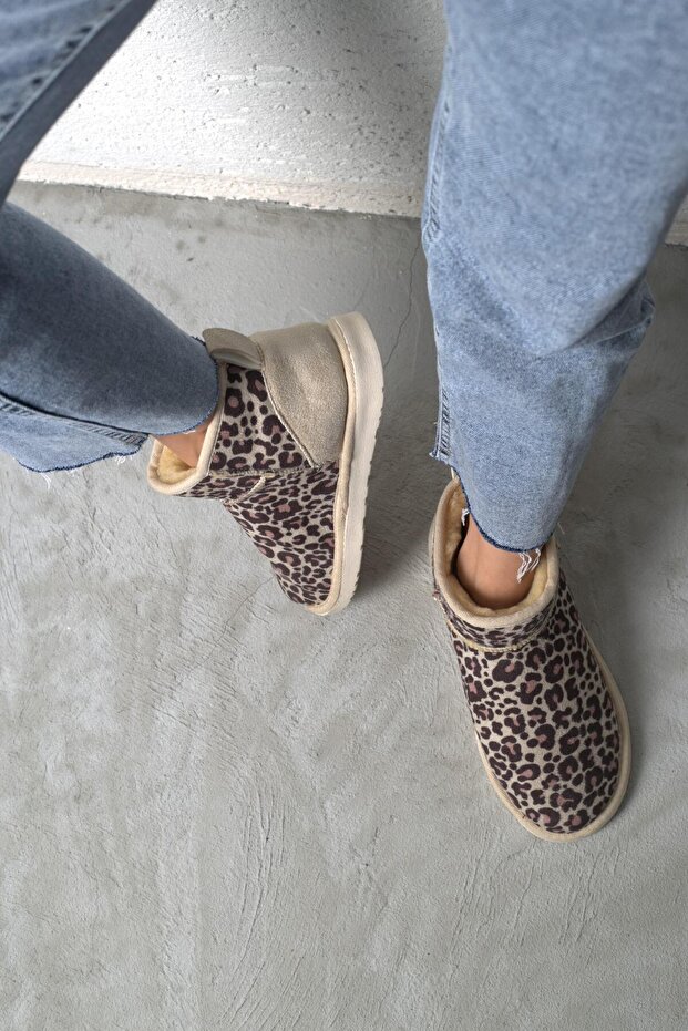 Dámské béžové leopardí ultra mini semišové boty s kožíškem uvnitř 3 cm Byndum01 - 3