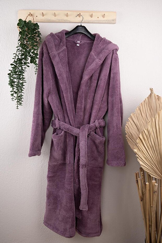 Wellsoft Plush Adult Hooded Pocket Bathrobe