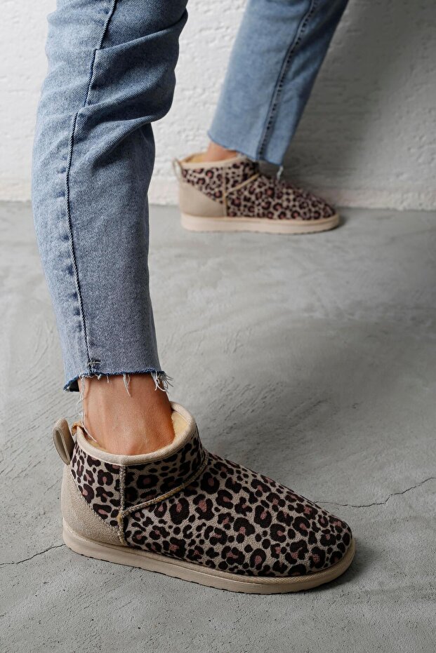 Dámské béžové leopardí ultra mini semišové boty s kožíškem uvnitř 3 cm Byndum01 - 2