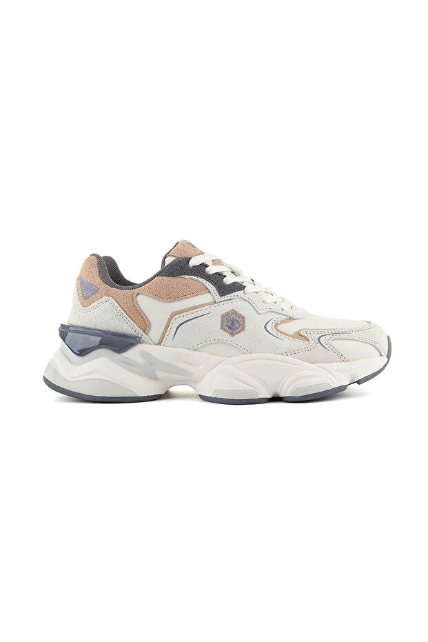 حذاء رياضي نسائي باللون البيج من Memory Foam