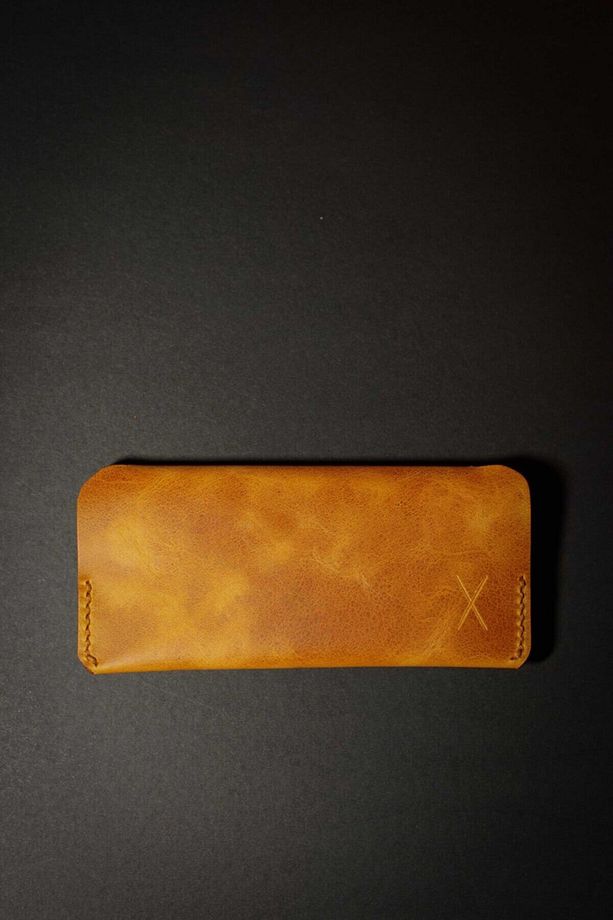 Minimal X Gözlük Kabı - Camel - Gerçek Deri El Yapımı - Şık Modern Minimalist Tasarım - 8