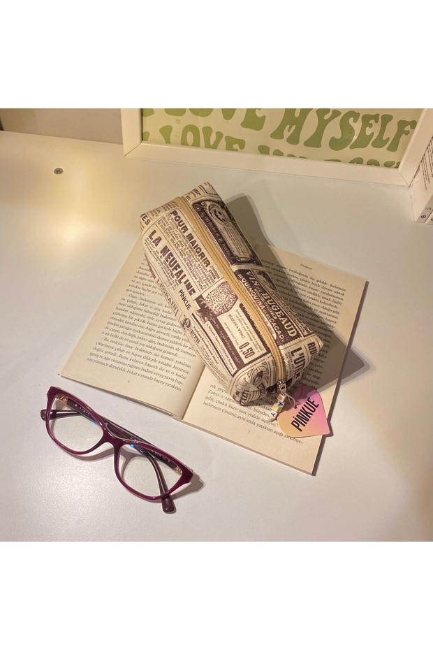 حامل قلم منقوش بالصحيفة - 4