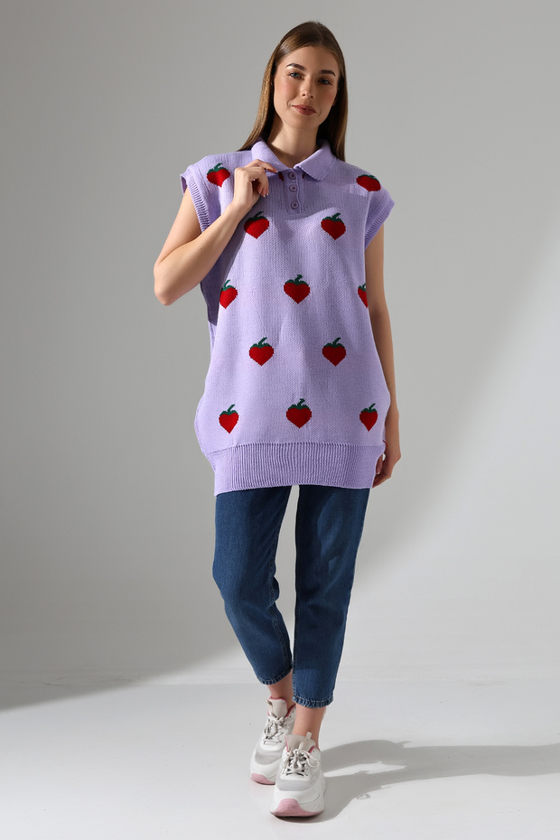 Strawberry Patterned Buttoned Long Sweater - 3