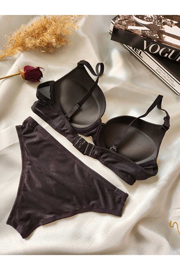 مجموعة حمالة صدر سوداء مدعمة بنمط مضلع أساسي - 3