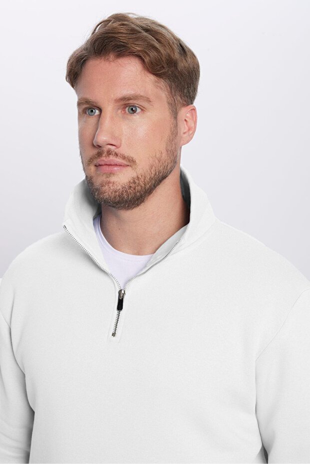 Unisex Relax Fit Comfortable Cut 100% Cotton Half Zipper White Stand Collar Sweatshirt