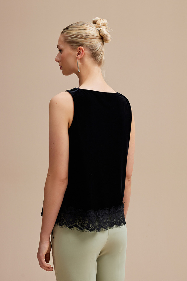 Dantelli Kadife Bluz - 4