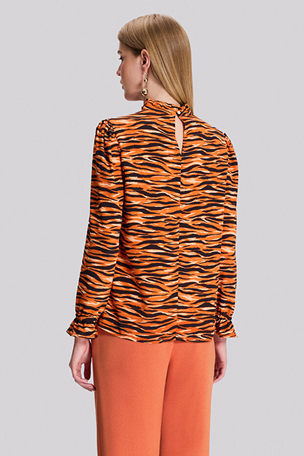 Fırfır Detaylı Bluz - 5