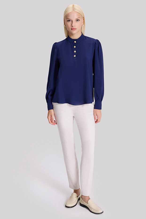 Düğmeli Dik Yaka Bluz - 2