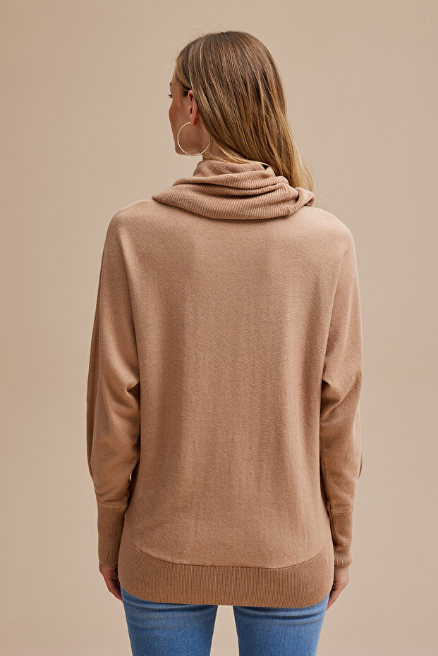 Dökümlü Yaka Triko Kazak - 4