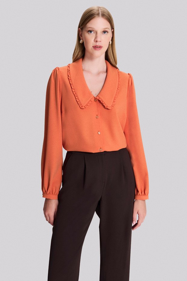 Yaka Detaylı Bluz - 3