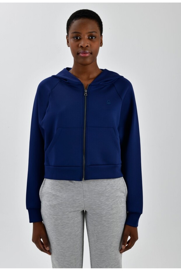 Women's Left Chest Logo Detailed Pocket Hooded Sweatshirt