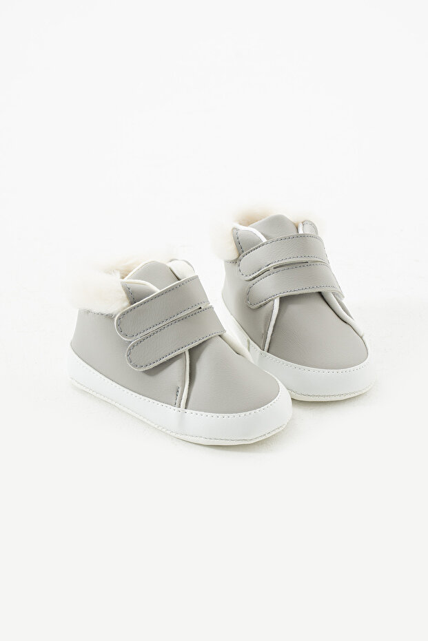 Unisex Anti-Slip Sole Plush Velcro Comfortable Baby First Step Booties