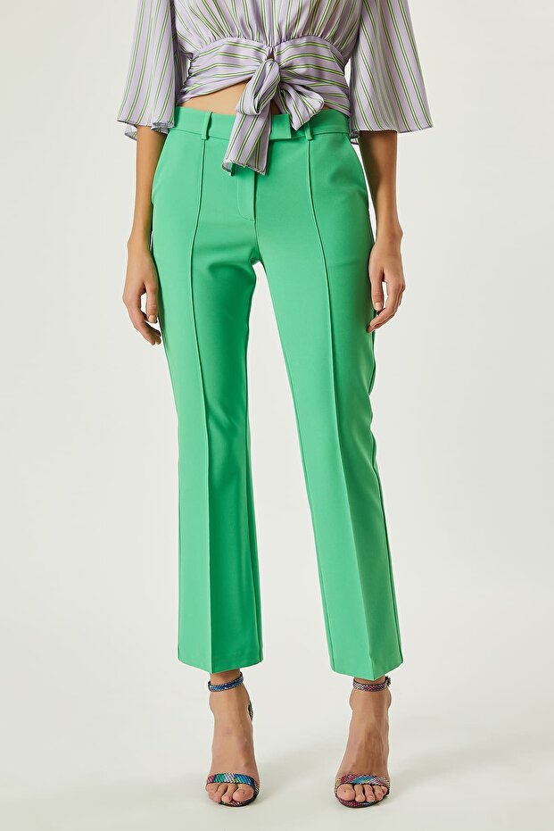 Nervür Detaylı Pantolon - 1