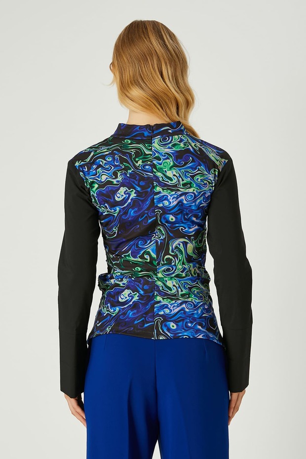 Soyut desenli bluz - 4