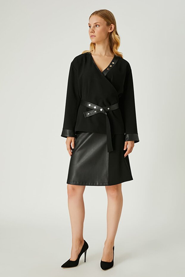 Kruvaze Yakalı Krep Bluz - 8