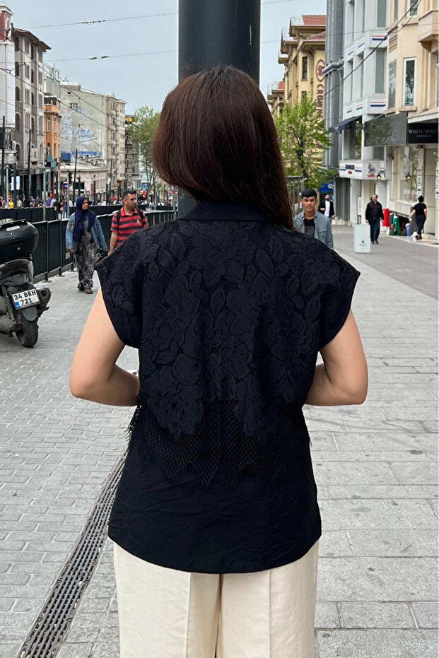 Dantel geçişli viskon bluz - 3
