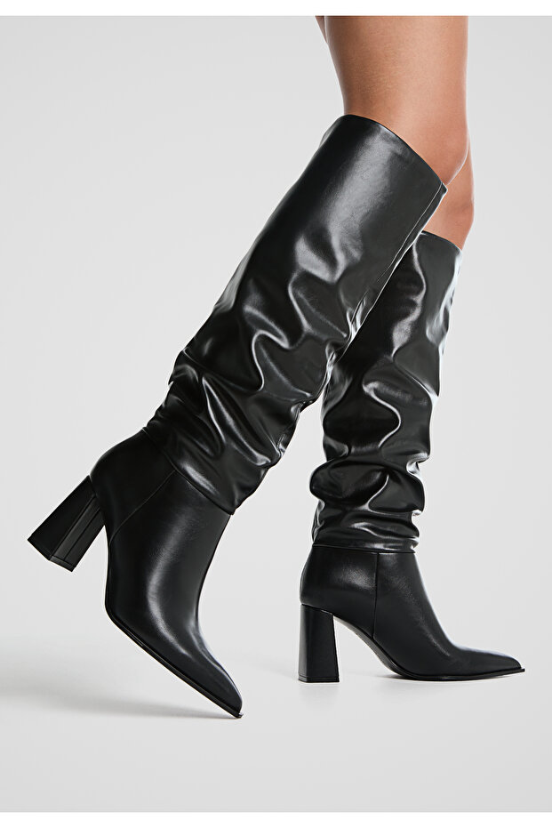Heeled Slouchy Boots - 2