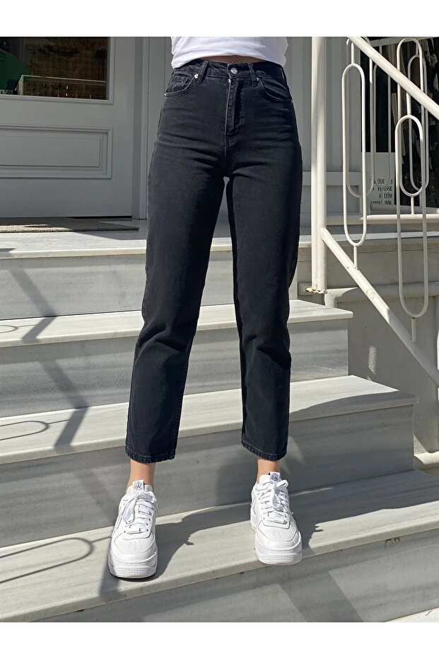 Wessa Lara Mom Black Relaxed Fit Comfort High Waist Jeans