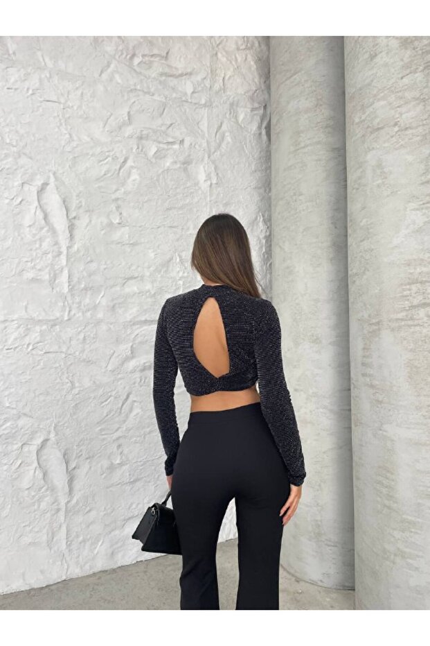 Simli Kumaş Sırt Dekolteli Crop Bluz - 4