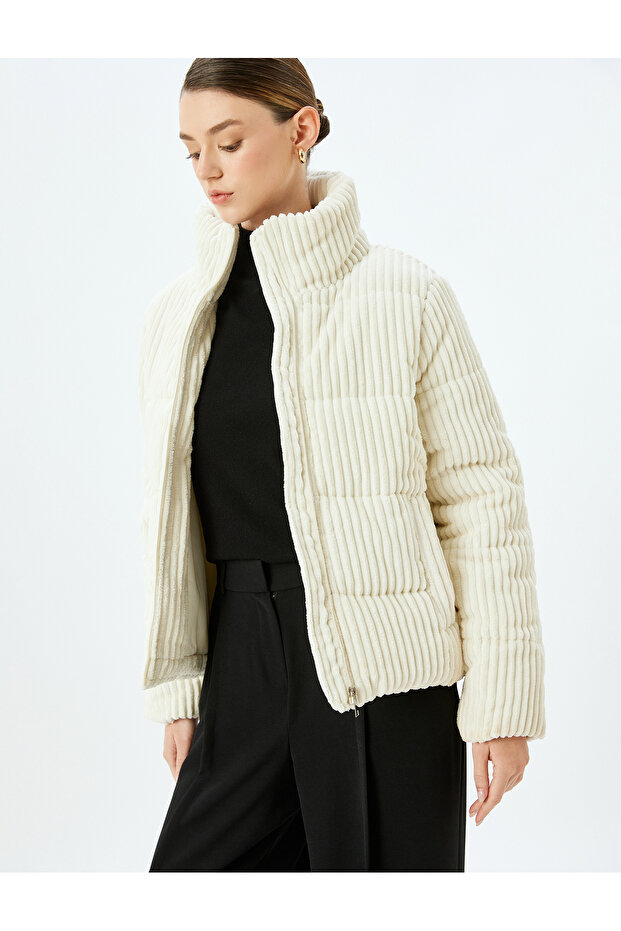Zippered Stand Collar Thick Ribbed Bomber Velvet Jacket with Pockets