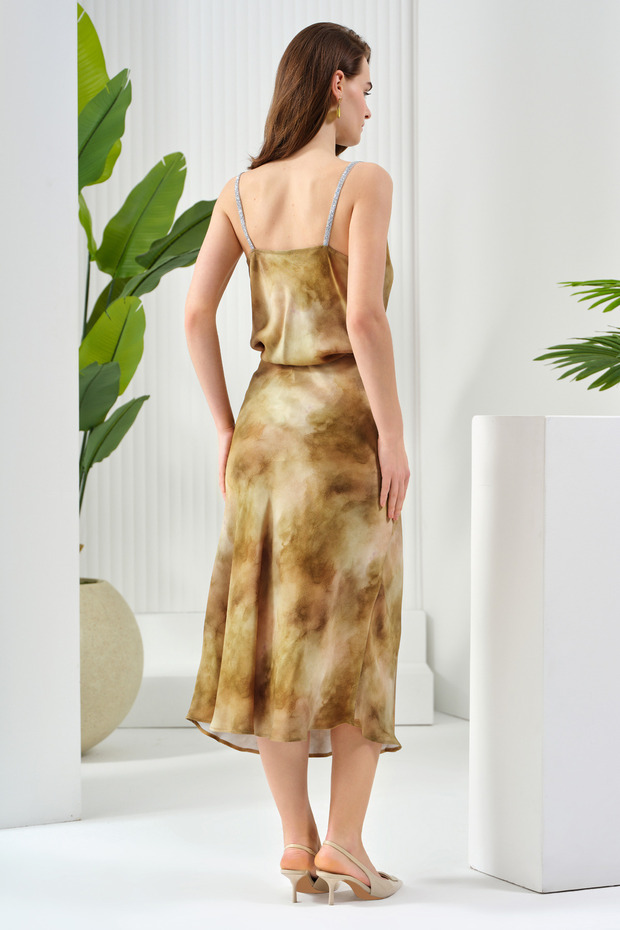 Saten Kloş Etek - 4