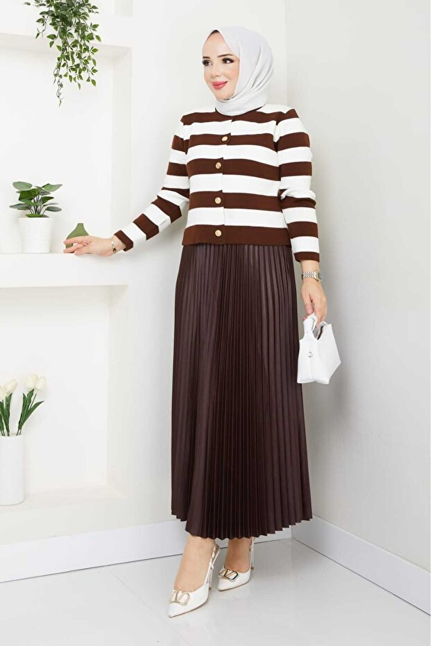 Women's Elastic Waist Pleated Skirt