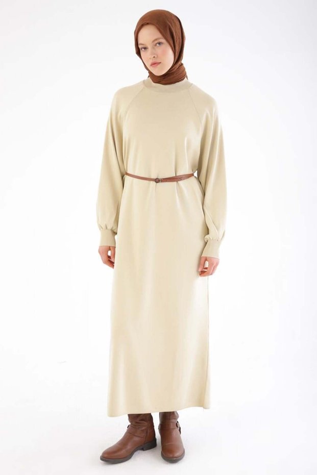 Cream-colored belted thin knit dress