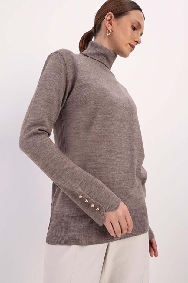 سترة بأكمام المنك وأزرار - 1