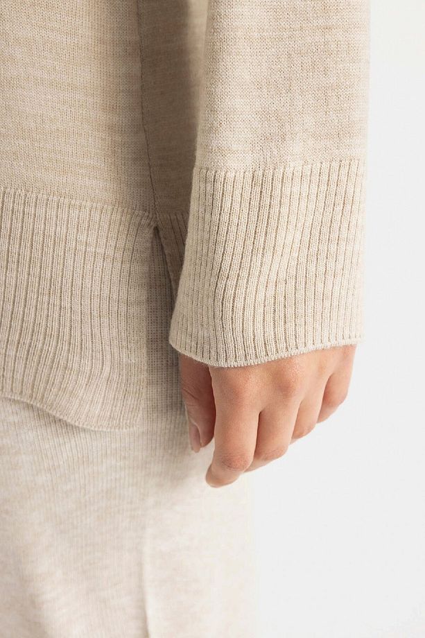 Regular Fit Bisiklet Yaka Yırtmaçlı Basic Düz Triko Kazak Tunik C5165ax24au - 5