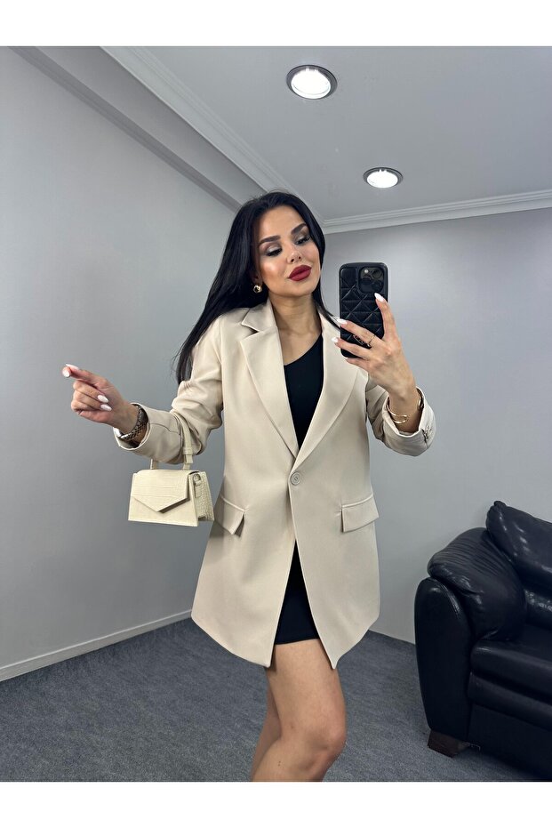 Modern Duruş Tek Düğmeli Blazer - 1