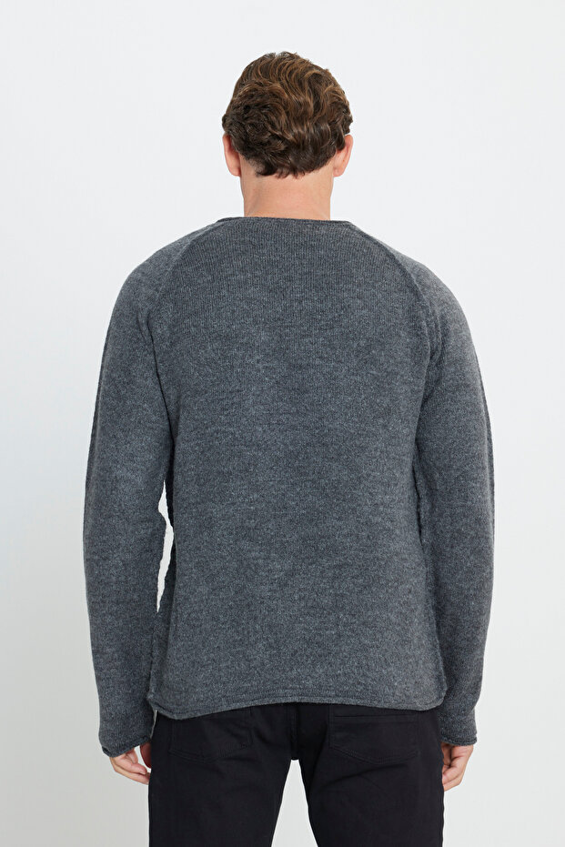 Erkek Antrasit Standart Fit Normal Kesim Bisiklet Yaka Şardonlu Yumuşak Dokulu Triko Kazak - 5