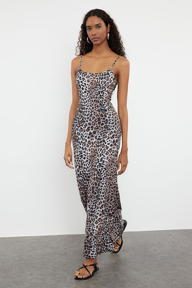 Kahverengi Leopar Desenli Bodycone/Vücuda Oturan Askılı Örme Maxi Elbise TWOSS23EL02435 - 3