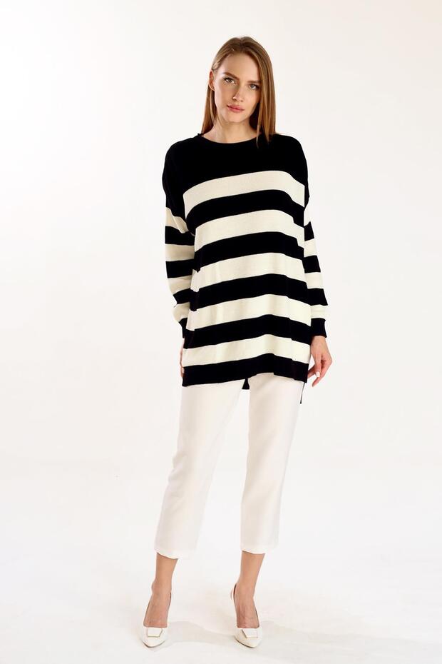 5380 Model - Black Striped Crew Neck Tunic - 7