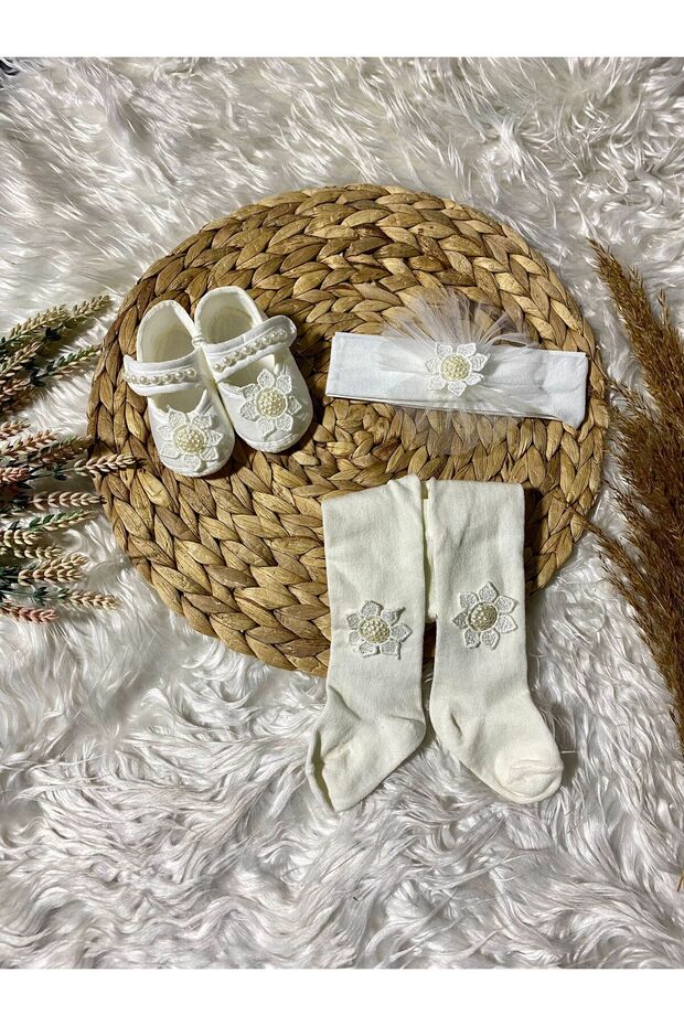 Baby Girl 0-6 Months 10cm Gift Booties Set with Luxury Velcro Fasteners