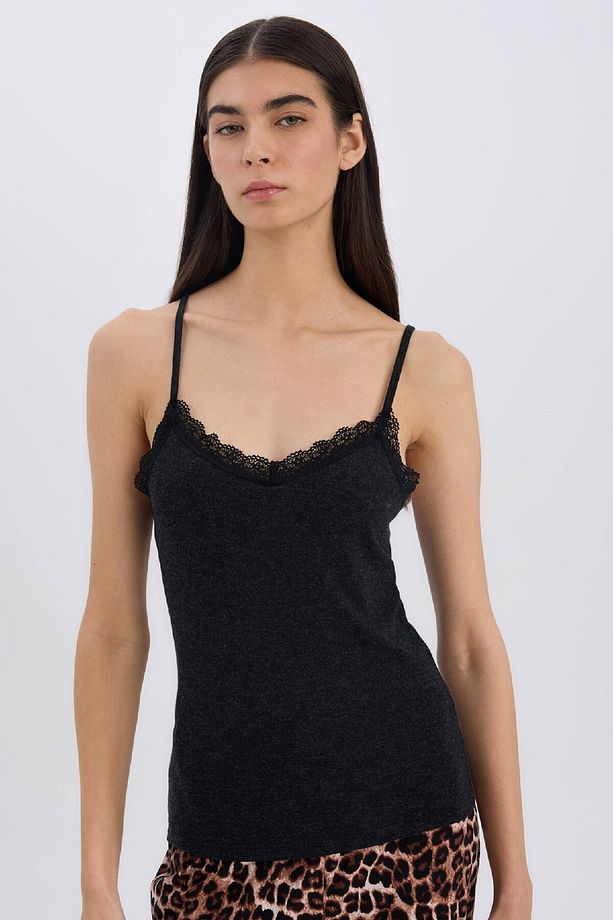 Siyah Fall in Love Basic Düz İnce Askılı Yün İç Atlet D4958AX24AU - 1