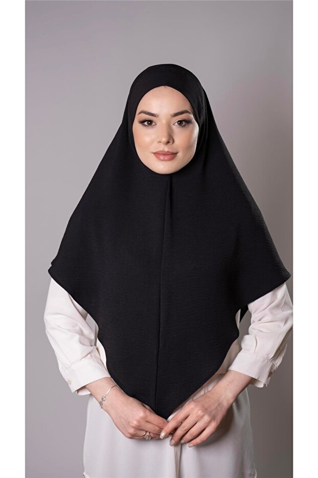 Black Practical Ready-made Interlocking Hijab Scarf Aerobin Fabric Plain Hijab 2309_01