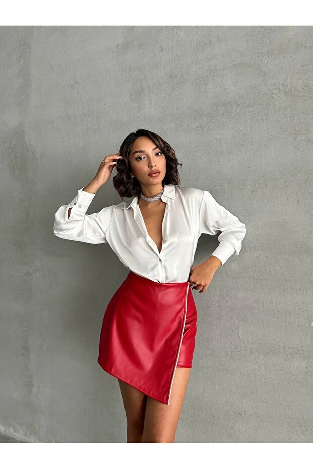 Taş Detaylı Suni Deri Şortetek - 8