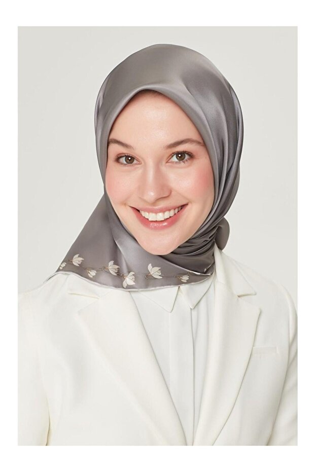 Silk Scarf Nostalgia - 8553-89 Gray Twill